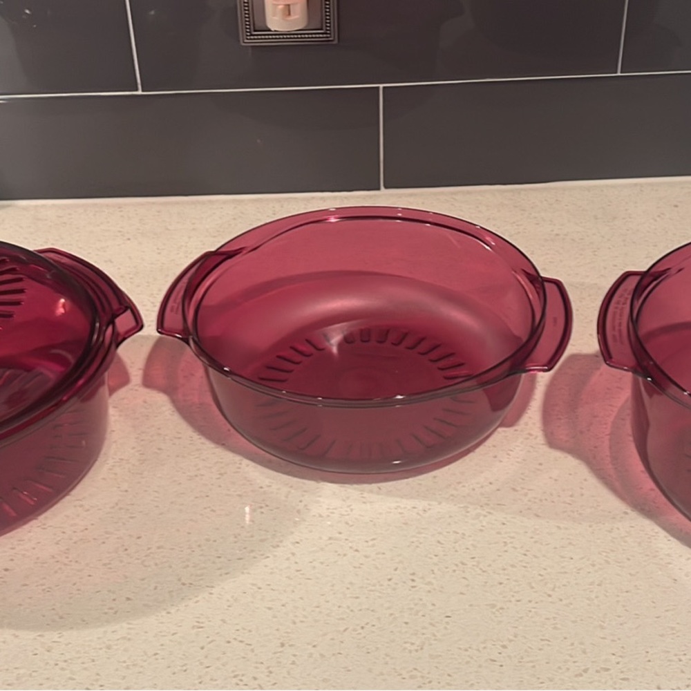 Tupperware! Brand new, never used microwave triple stacker/steamer.